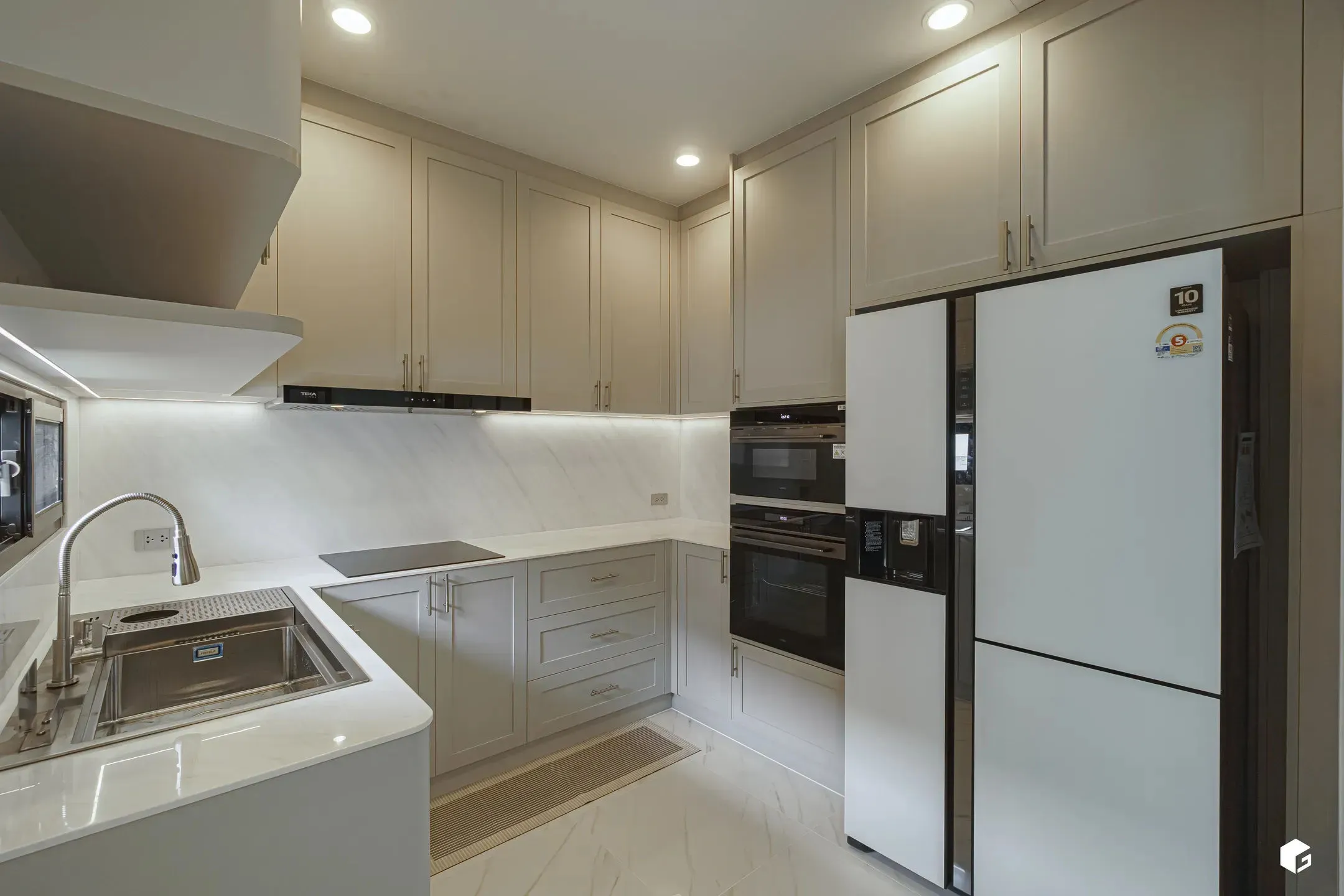 Supalai Elegance Phahol 50