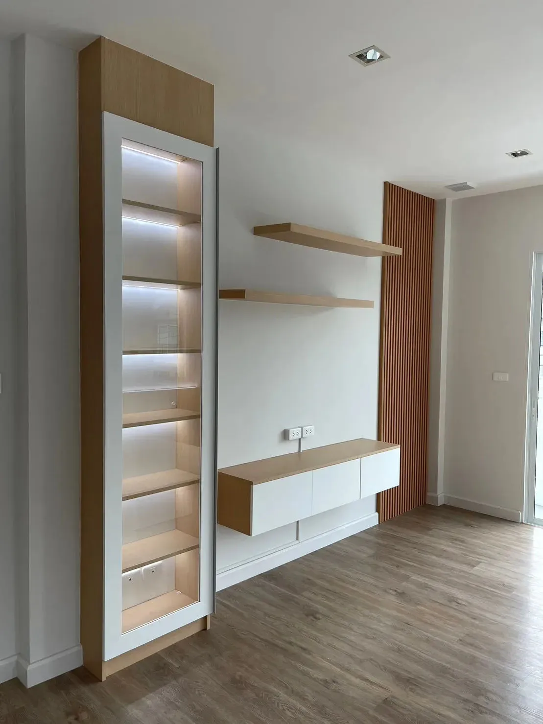 วรารมย์