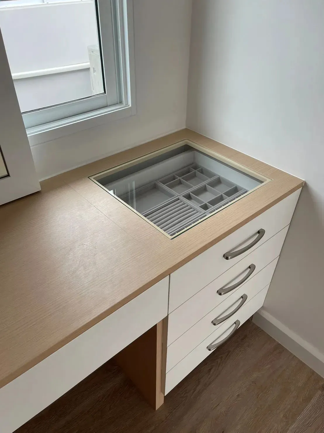 วรารมย์