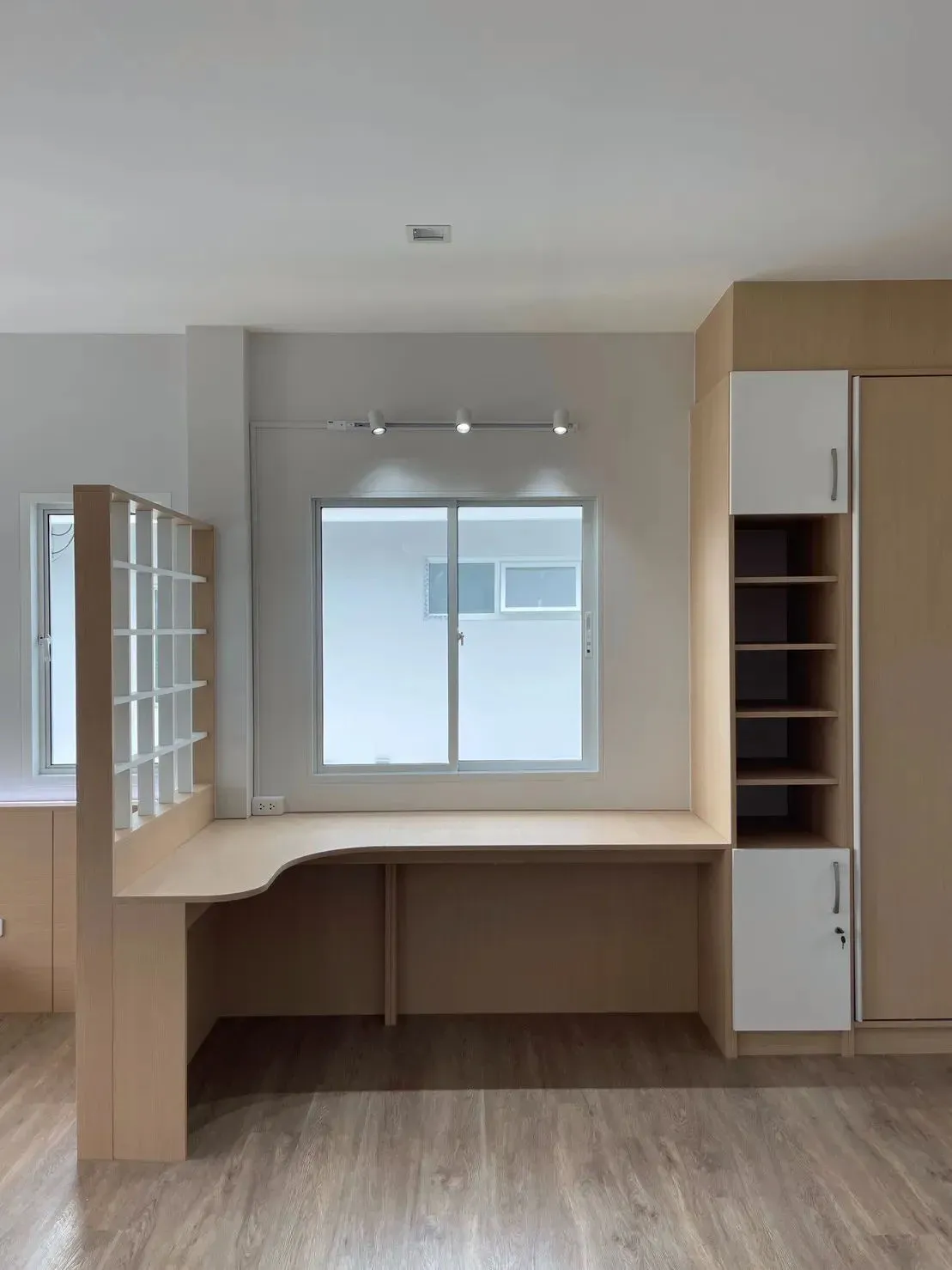 วรารมย์