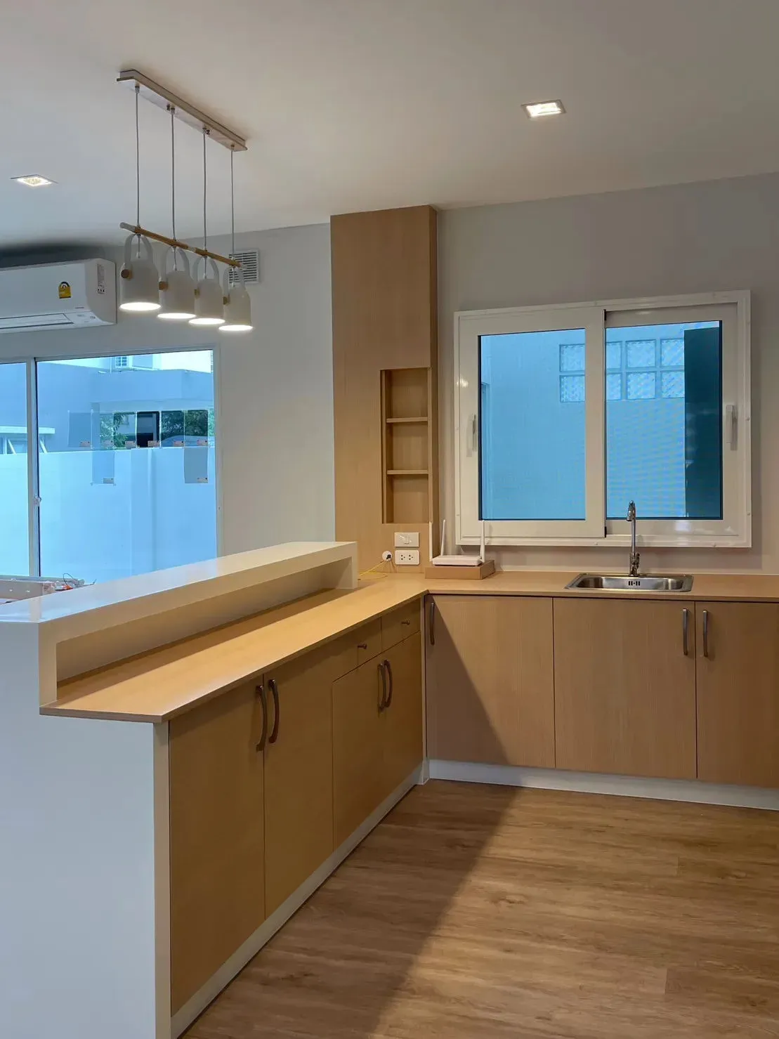 วรารมย์