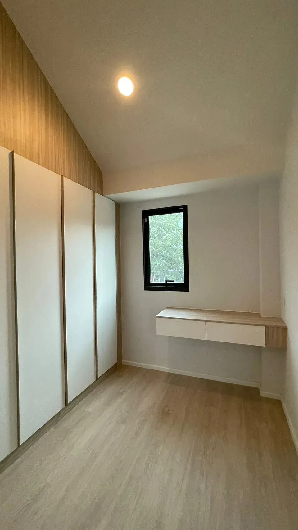 ดิ เอสธิโร่