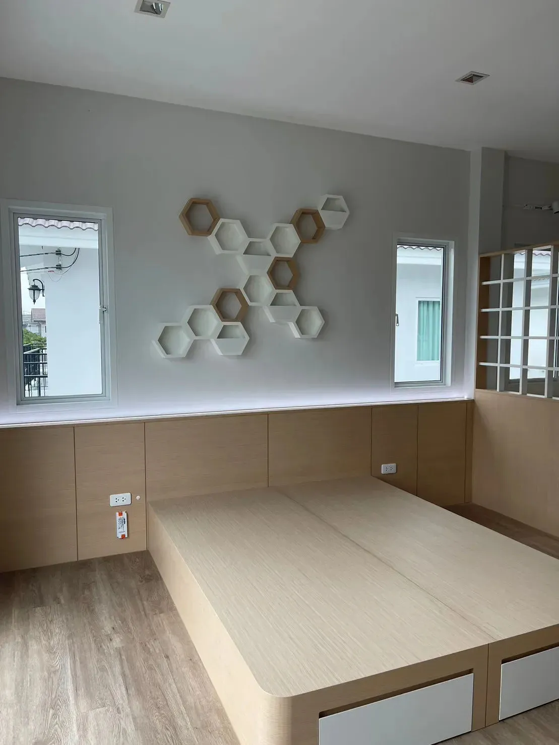 วรารมย์