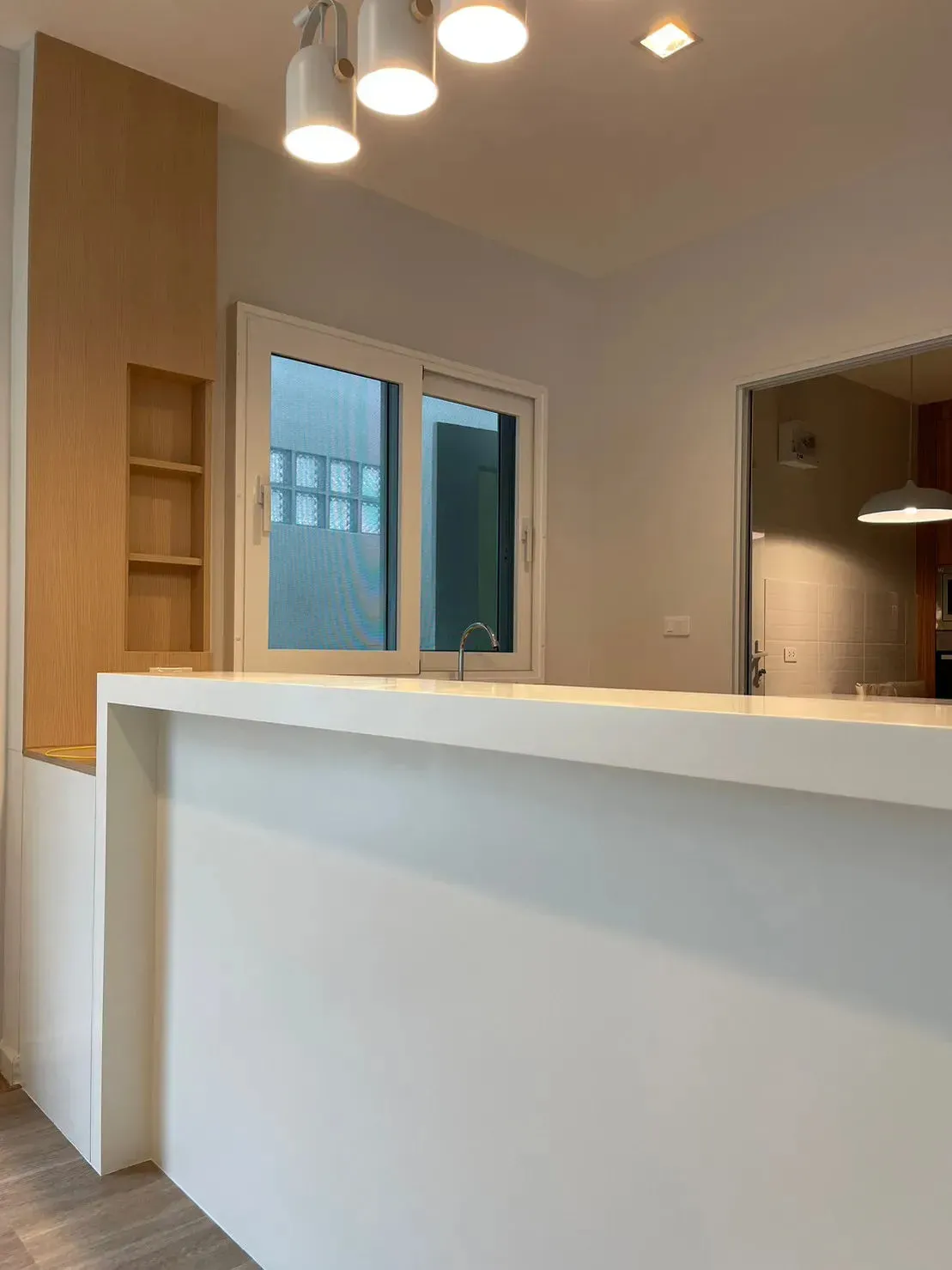 วรารมย์