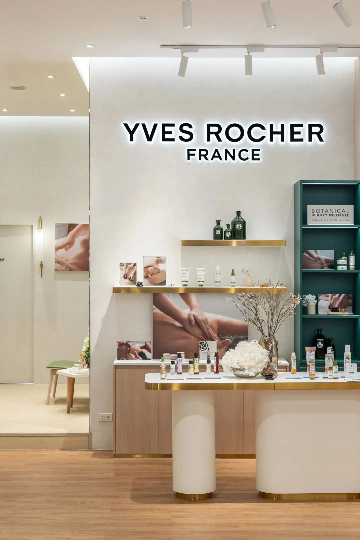 Yves Rocher