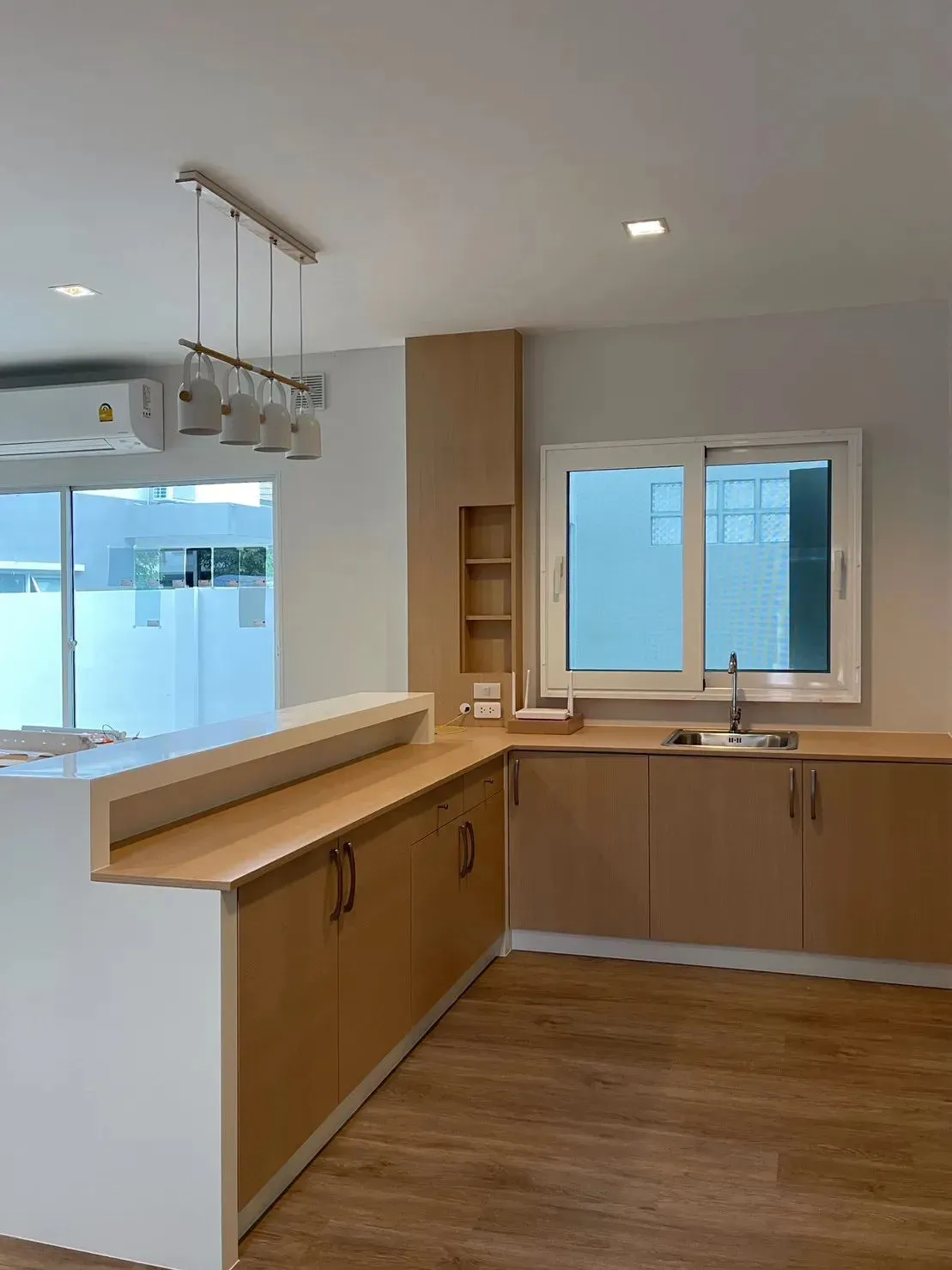 วรารมย์